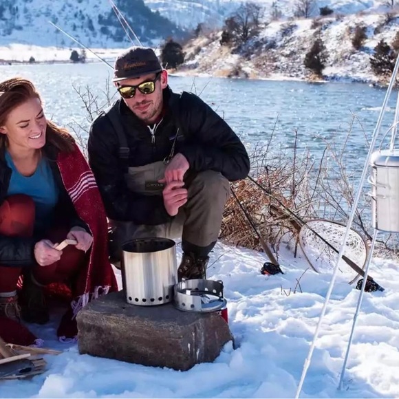 NEW SOLO STOVE | Great Gift Idea Campfire Compact Camping Adventure Picnic 2lbs - Picture 2 of 6